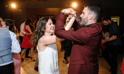 Couple de danseurs lors d'une soirée de danse latine - Toca Danse Couple de danseurs lors d'une soirée de danse latine - Toca Danse