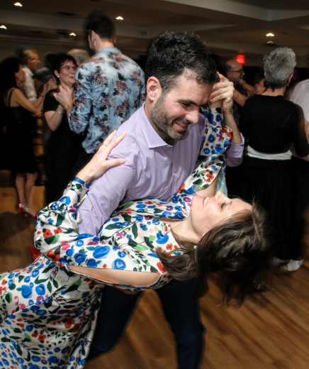 - Toca Danse